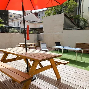Maison Le Gratte Ciel - Seminaire Ou Famille, Salle De Reunion, 8 Clim, Jardin & Salle De Sport Villeurbanne